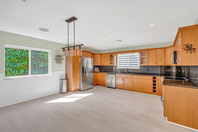 223 Treasure Harbor Drive, Plantation Key, FL 33036