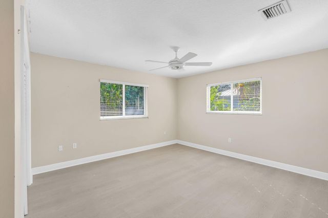 223 Treasure Harbor Drive, Plantation Key, FL 33036