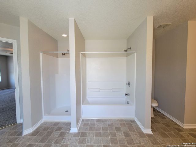 9911 Amber Ledge, San Antonio, TX 78245