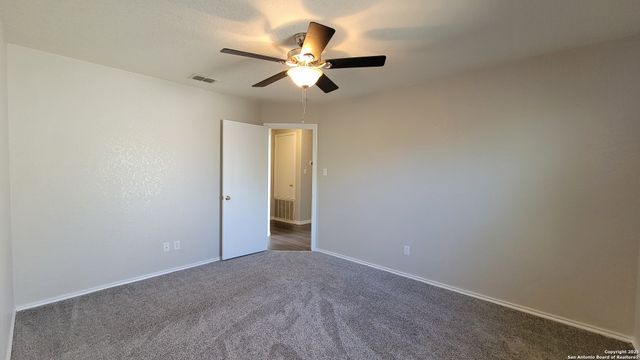 9911 Amber Ledge, San Antonio, TX 78245