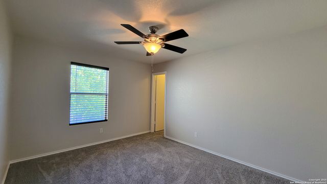 9911 Amber Ledge, San Antonio, TX 78245