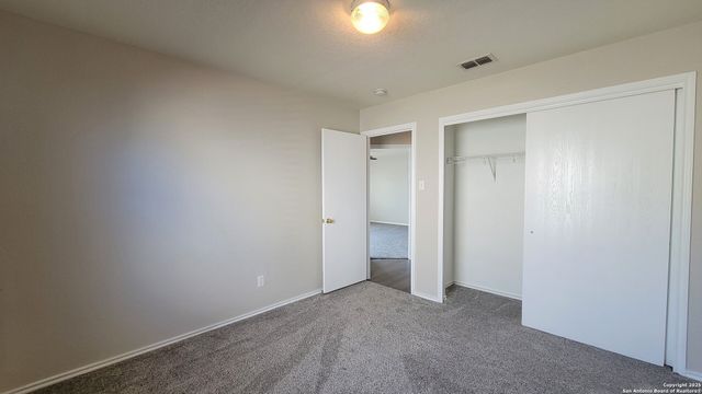 9911 Amber Ledge, San Antonio, TX 78245