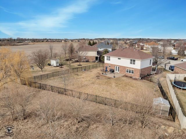 24518 Shawnee Lane, Manhattan, IL 60442
