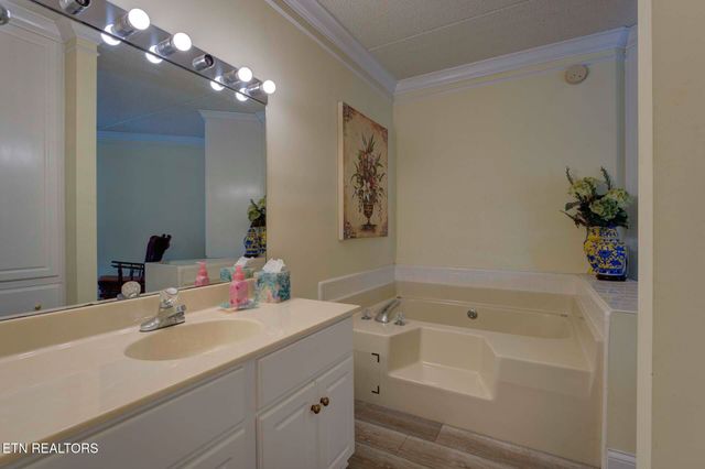 102 Baskins Creek Bypass 505, Gatlinburg, TN 37738