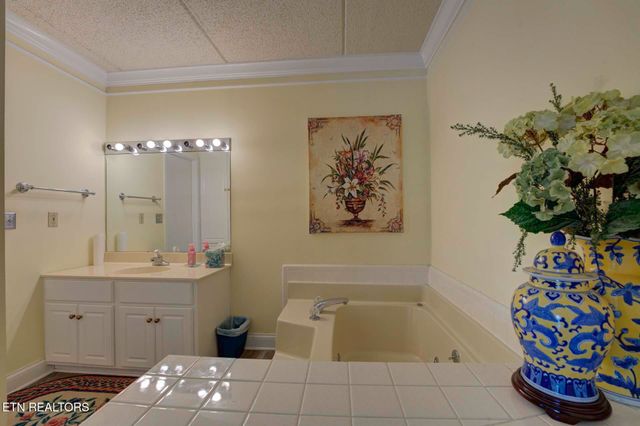 102 Baskins Creek Bypass 505, Gatlinburg, TN 37738