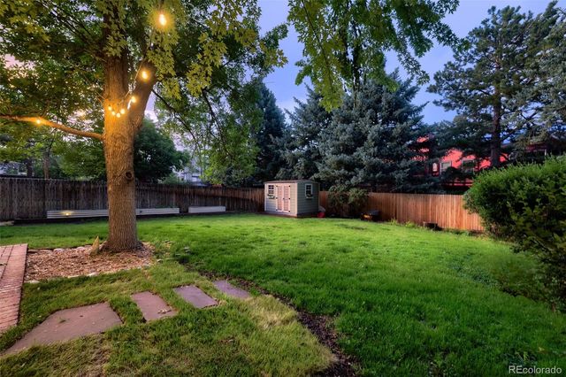 9862 Independence Street, Broomfield, CO 80021