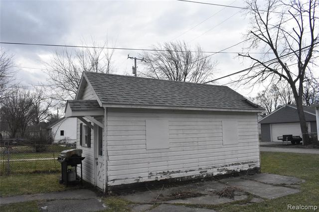 725 W 6th Street, Monroe, MI 48161