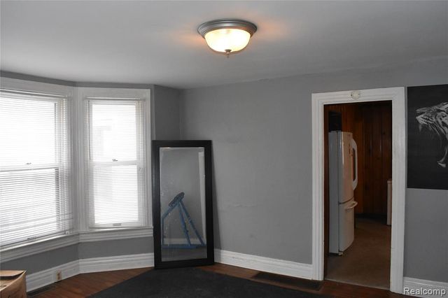 725 W 6th Street, Monroe, MI 48161