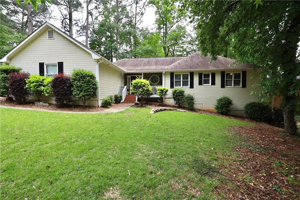 1149 Magnolia Drive, Villa Rica, GA 30180