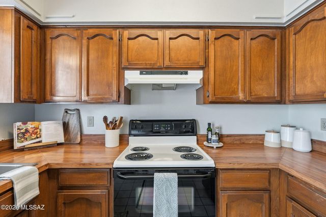 1235 N Tracy Avenue, Tucson, AZ 85715