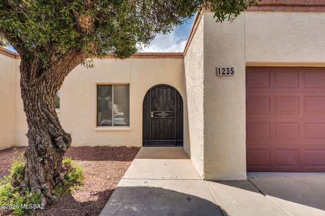 1235 N Tracy Avenue, Tucson, AZ 85715