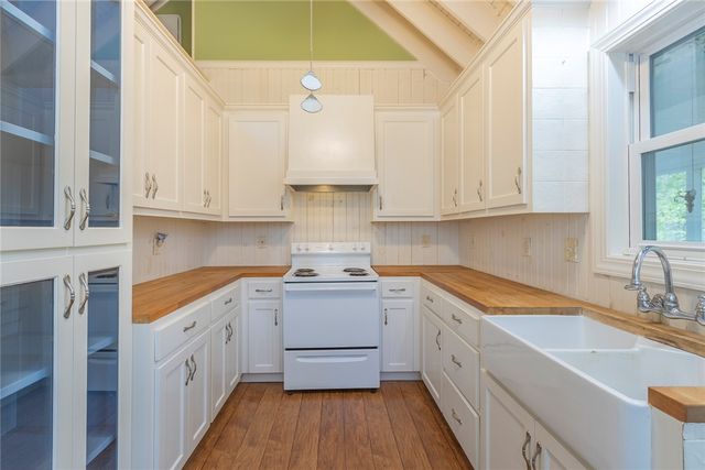 201 Sanders Road, Liberty, SC 29657