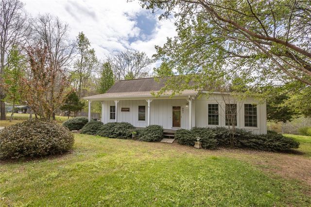 201 Sanders Road, Liberty, SC 29657