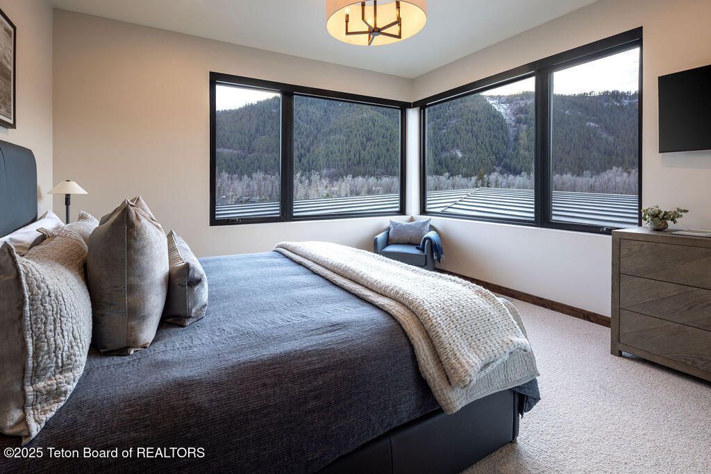 14135 DRAKE DRIVE, Jackson, WY 83001 photo 21