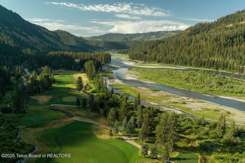 14135 DRAKE DRIVE, Jackson, WY 83001 photo 30