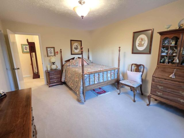 345 Plantation Avenue, Somerset, KY 42501