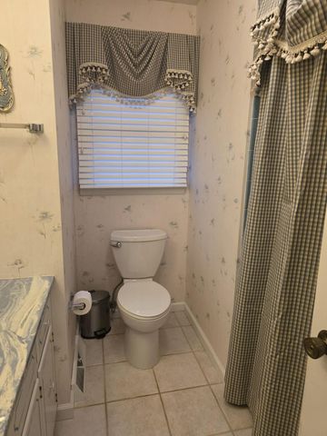 345 Plantation Avenue, Somerset, KY 42501