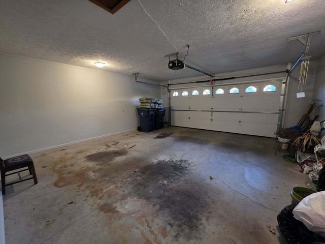 345 Plantation Avenue, Somerset, KY 42501