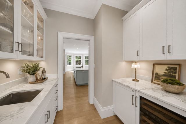250 Country Drive, Weston, MA 02493
