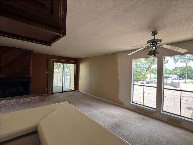 4001 Nasa Parkway 131, El Lago, TX 77586