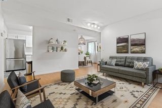 760 Canyon Oaks Dr D, Oakland, CA 94605