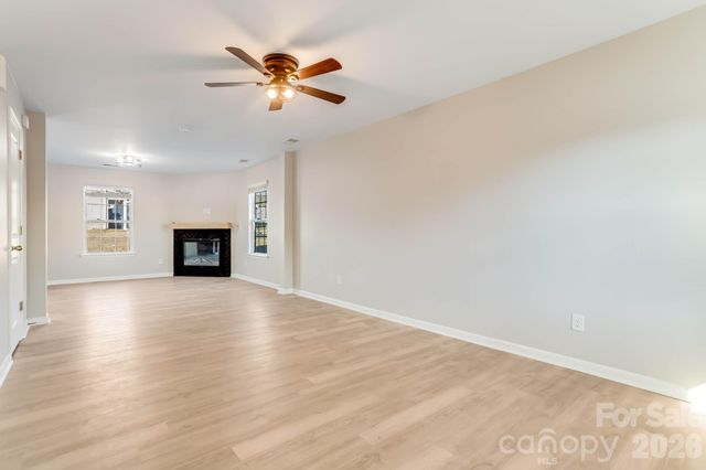 2769 Waybrook Drive, Dallas, NC 28034