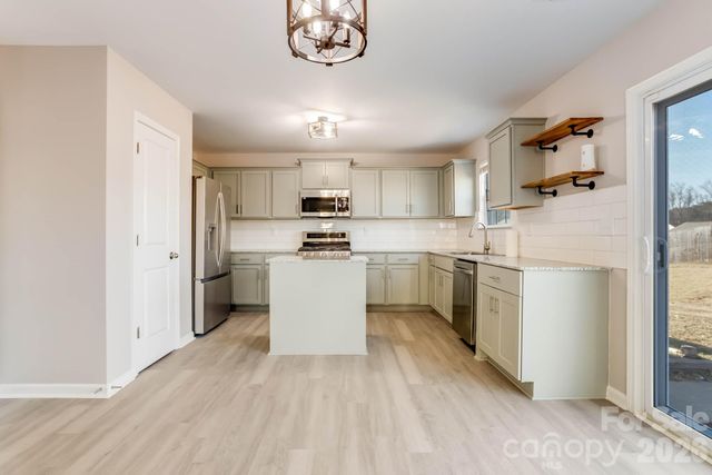 2769 Waybrook Drive, Dallas, NC 28034