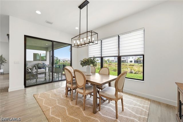 20281 Fair Oak LN, Estero, FL 33928