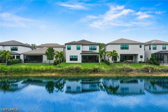 20281 Fair Oak LN, Estero, FL 33928