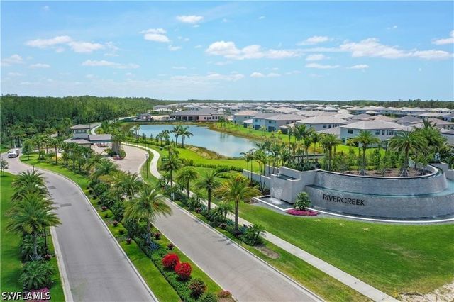 20281 Fair Oak LN, Estero, FL 33928