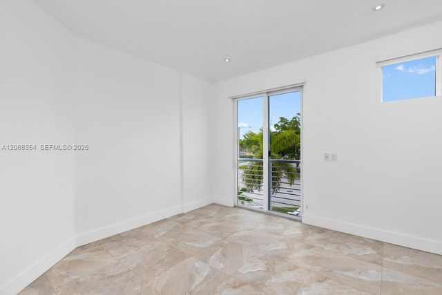 1000 SW 4th Avenue, Fort Lauderdale, FL 33315