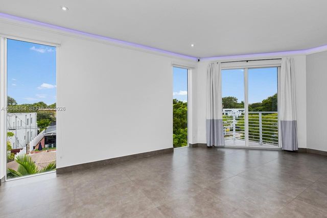 1000 SW 4th Avenue, Fort Lauderdale, FL 33315