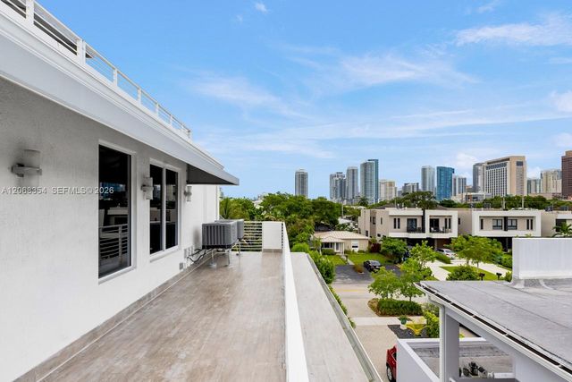 1000 SW 4th Avenue, Fort Lauderdale, FL 33315