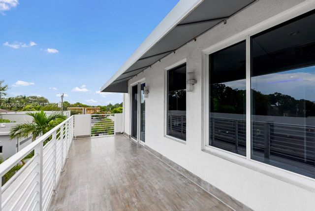 1000 SW 4th Avenue, Fort Lauderdale, FL 33315