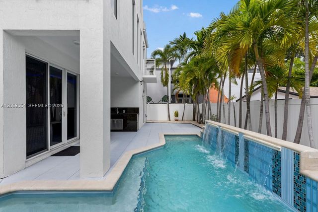 1000 SW 4th Avenue, Fort Lauderdale, FL 33315