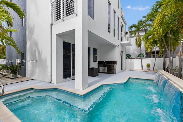 1000 SW 4th Avenue, Fort Lauderdale, FL 33315