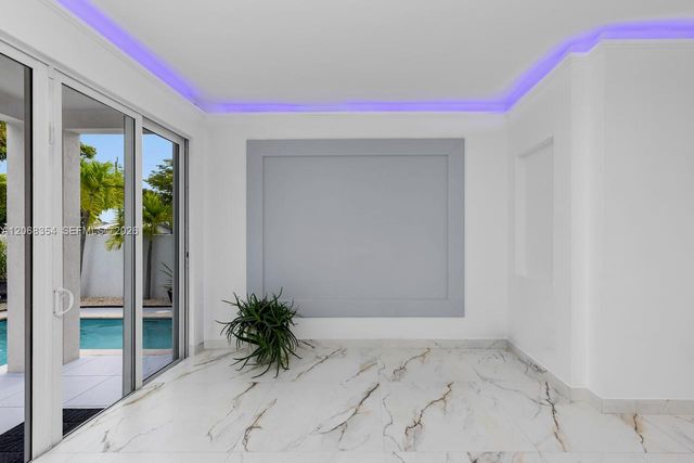 1000 SW 4th Avenue, Fort Lauderdale, FL 33315