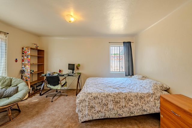 515 Graceland Drive SE, Albuquerque, NM 87108