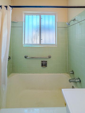 515 Graceland Drive SE, Albuquerque, NM 87108