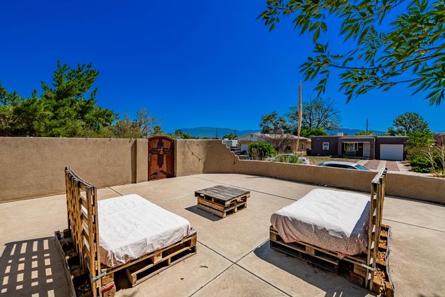 515 Graceland Drive SE, Albuquerque, NM 87108