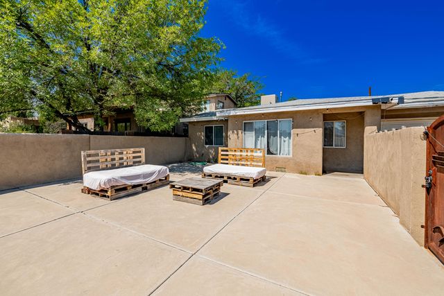 515 Graceland Drive SE, Albuquerque, NM 87108
