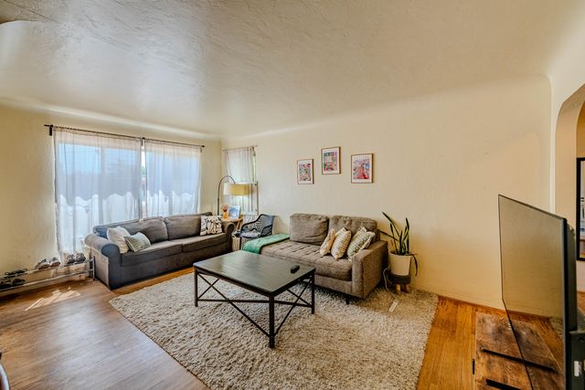 515 Graceland Drive SE, Albuquerque, NM 87108