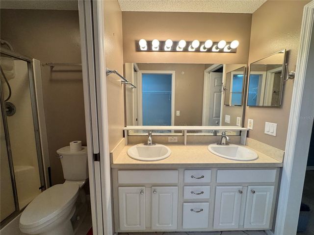 549 GOLFVIEW COURT, Leesburg, FL 34748