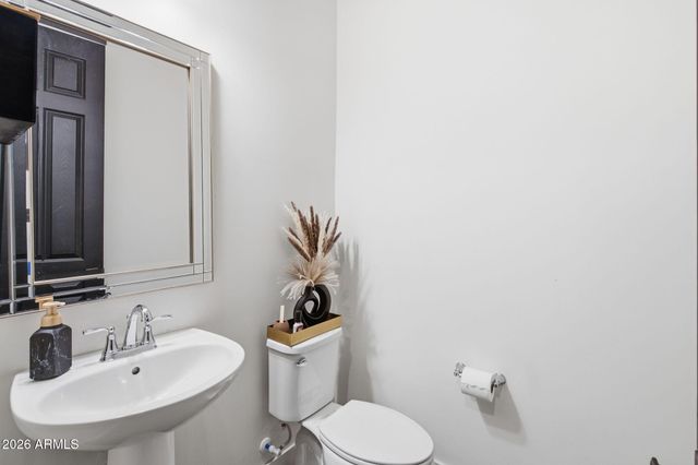 1928 S 82nd Circle, Mesa, AZ 85209