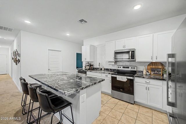 10610 W ENCINAS Lane, Tolleson, AZ 85353