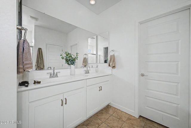 10610 W ENCINAS Lane, Tolleson, AZ 85353