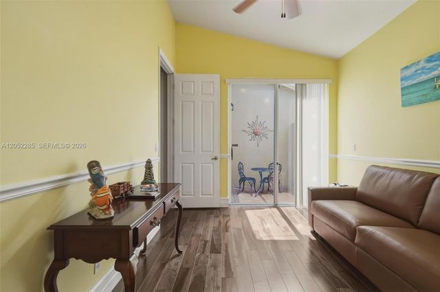 5818 NW 126th Ter, Coral Springs, FL 33076