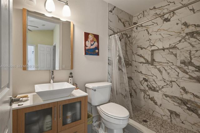 5818 NW 126th Ter, Coral Springs, FL 33076