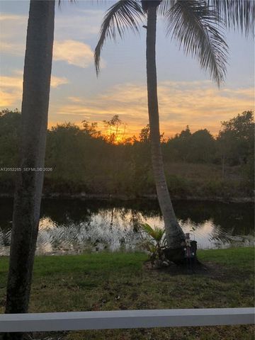 5818 NW 126th Ter, Coral Springs, FL 33076