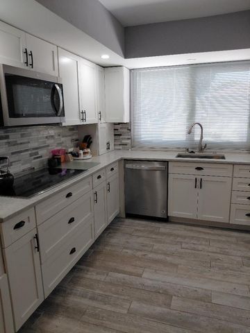 2150 NW 30th Avenue, Fort Lauderdale, FL 33311